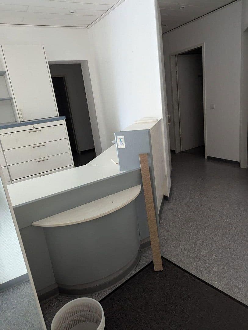 Pronájem kanceláře 110 m², Kurhausstrasse 101a, Herne, Severní Porýní-Vestfálsko Pronájem kanceláře 110 m², Kurhausstrasse 101a, Herne, Severní Porýní-Vestfálsko