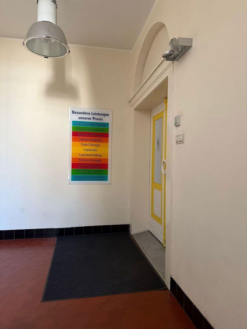 Pronájem kanceláře 110 m², Kurhausstrasse 101a, Herne, Severní Porýní-Vestfálsko Pronájem kanceláře 110 m², Kurhausstrasse 101a, Herne, Severní Porýní-Vestfálsko