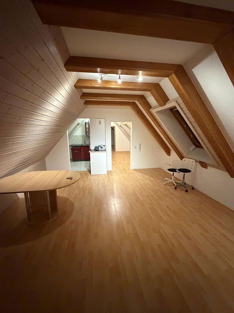 Pronájem bytu 2+kk 54 m², Gartenstraße 5/1, Bad Überkingen, Bádensko-Württembersko Pronájem bytu 2+kk 54 m², Gartenstraße 5/1, Bad Überkingen, Bádensko-Württembersko