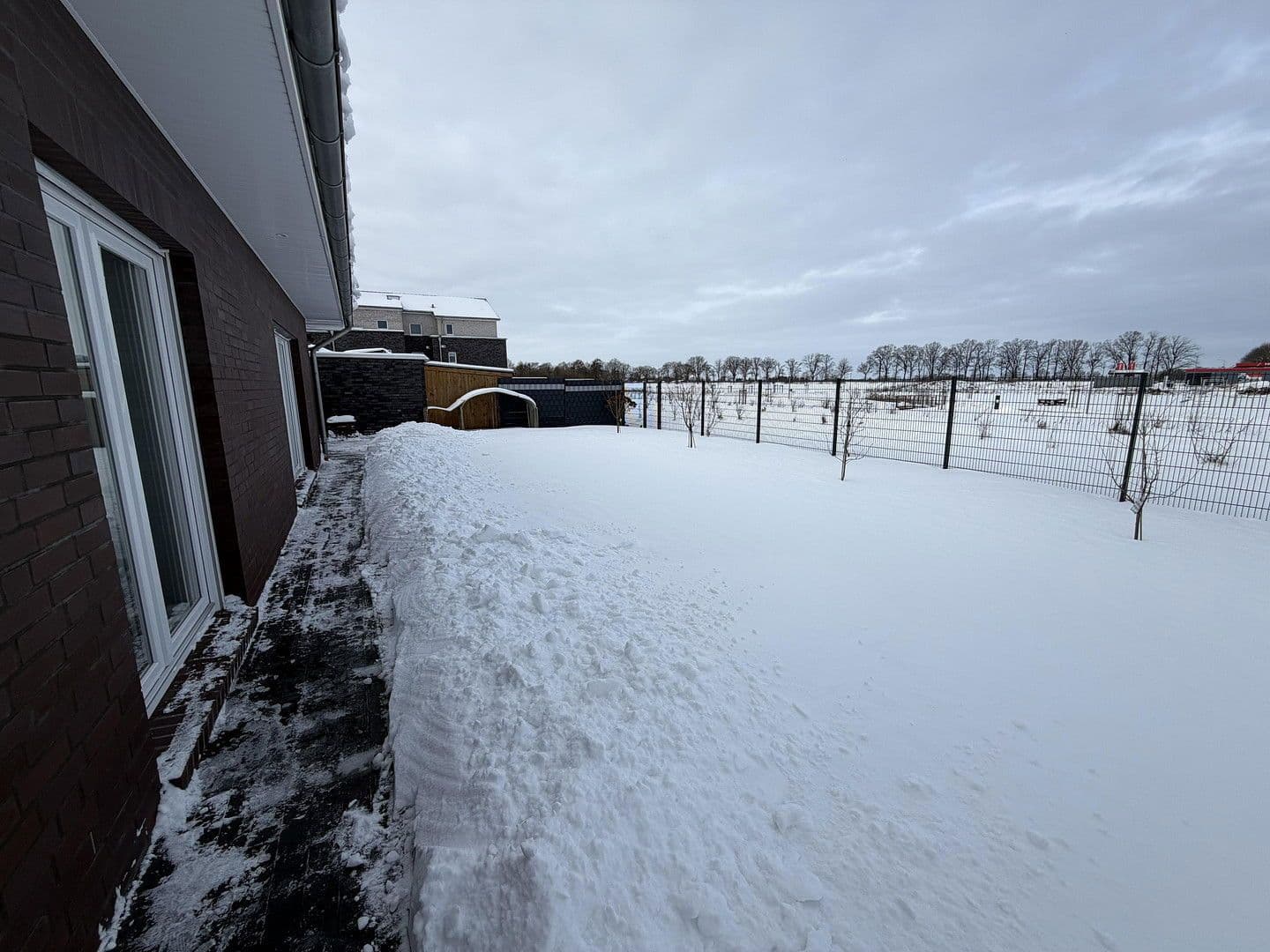 Prodej domu 118 m², pozemek 663 m², Tostedt, Dolní Sasko Prodej domu 118 m², pozemek 663 m², Tostedt, Dolní Sasko