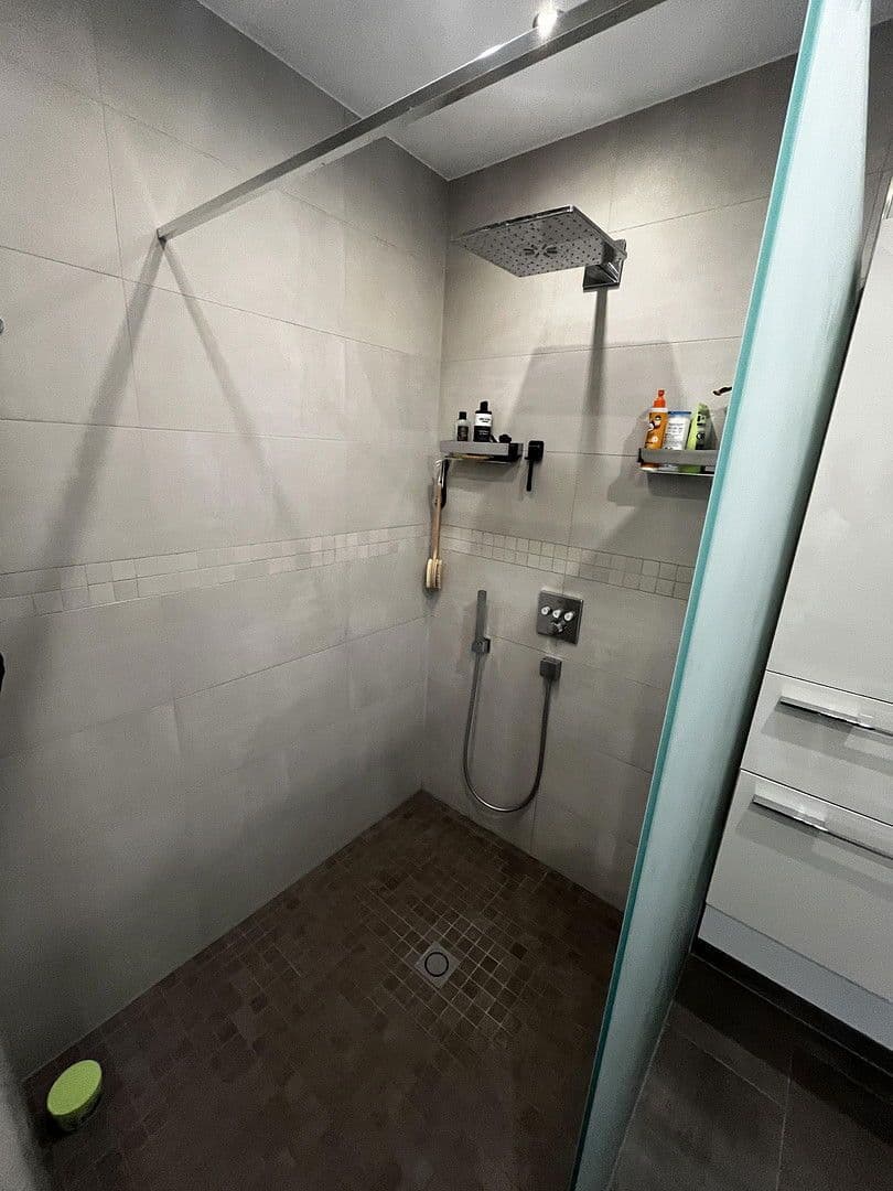 Prodej domu 142 m², pozemek 467 m², Naurath (Eifel), Porýní-Falc Prodej domu 142 m², pozemek 467 m², Naurath (Eifel), Porýní-Falc