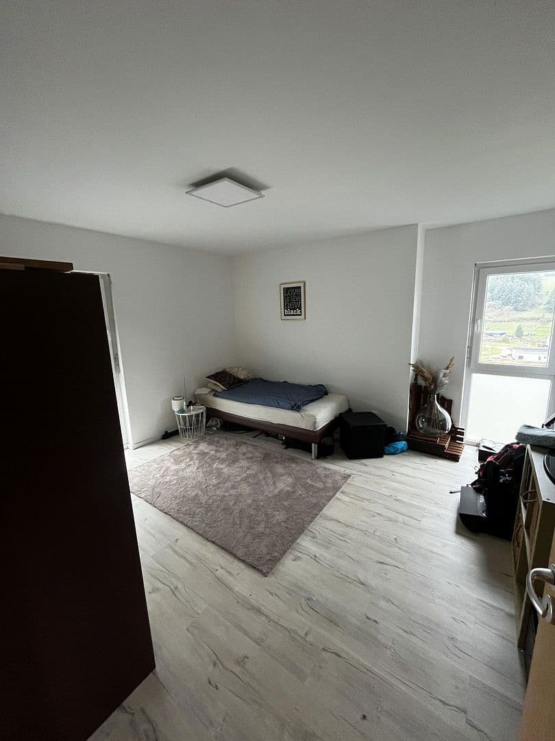 Prodej domu 142 m², pozemek 467 m², Naurath (Eifel), Porýní-Falc Prodej domu 142 m², pozemek 467 m², Naurath (Eifel), Porýní-Falc