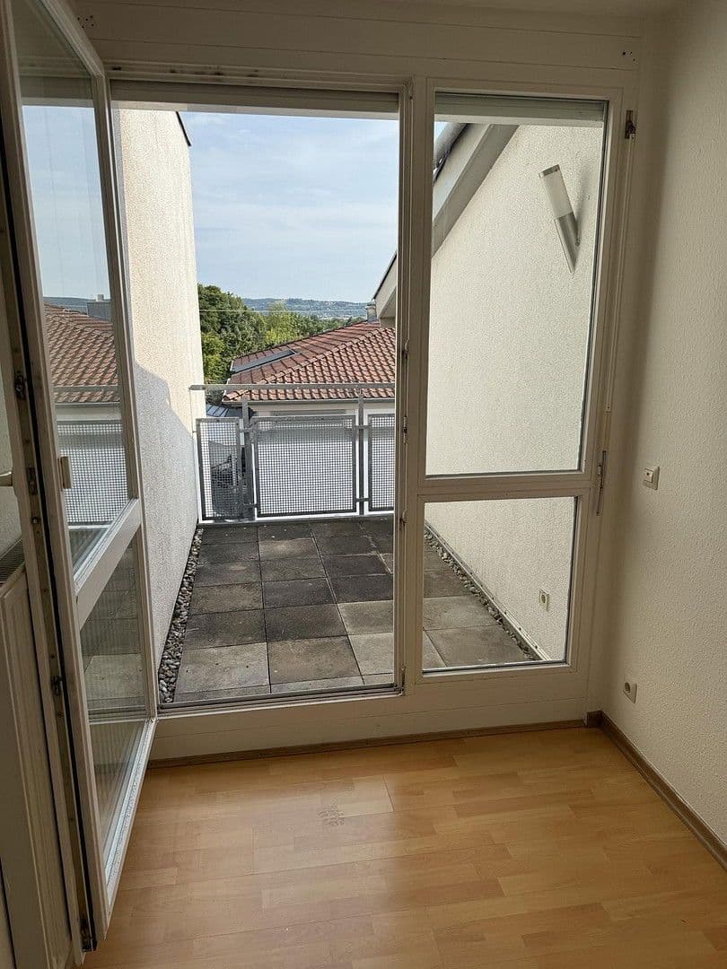 Prodej bytu 3+1 80 m², Öhringen, Bádensko-Württembersko Prodej bytu 3+1 80 m², Öhringen, Bádensko-Württembersko