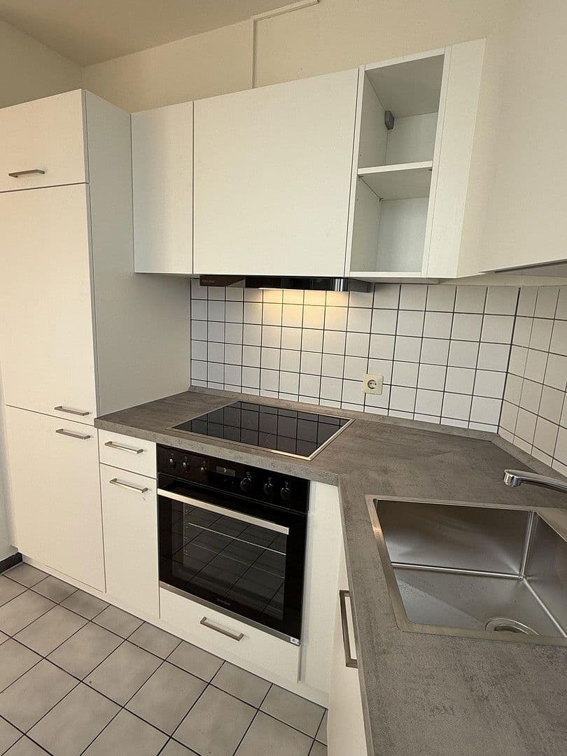 Prodej bytu 3+1 80 m², Öhringen, Bádensko-Württembersko Prodej bytu 3+1 80 m², Öhringen, Bádensko-Württembersko