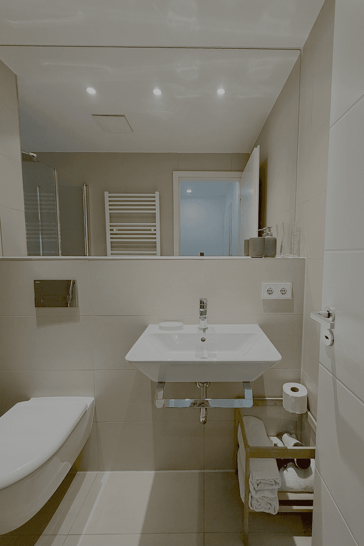 Pronájem bytu 1+1 28 m², Mariannenplatz 21, Berlin, Berlín Pronájem bytu 1+1 28 m², Mariannenplatz 21, Berlin, Berlín