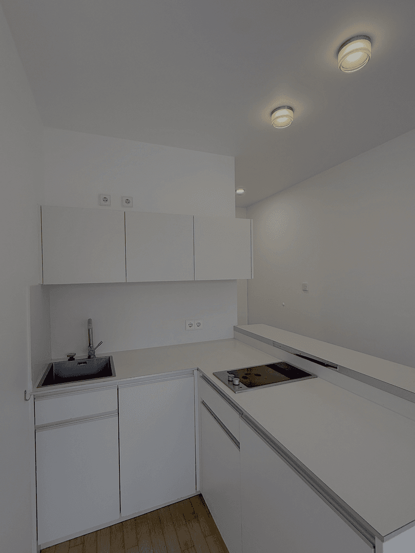 Pronájem bytu 1+1 28 m², Mariannenplatz 21, Berlin, Berlín Pronájem bytu 1+1 28 m², Mariannenplatz 21, Berlin, Berlín