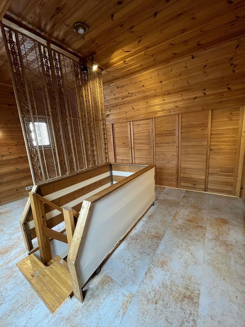 Pronájem bytu 4+1 116 m², Hindenburgerstr 96, Neustadt an der Weinstraße, Porýní-Falc Pronájem bytu 4+1 116 m², Hindenburgerstr 96, Neustadt an der Weinstraße, Porýní-Falc