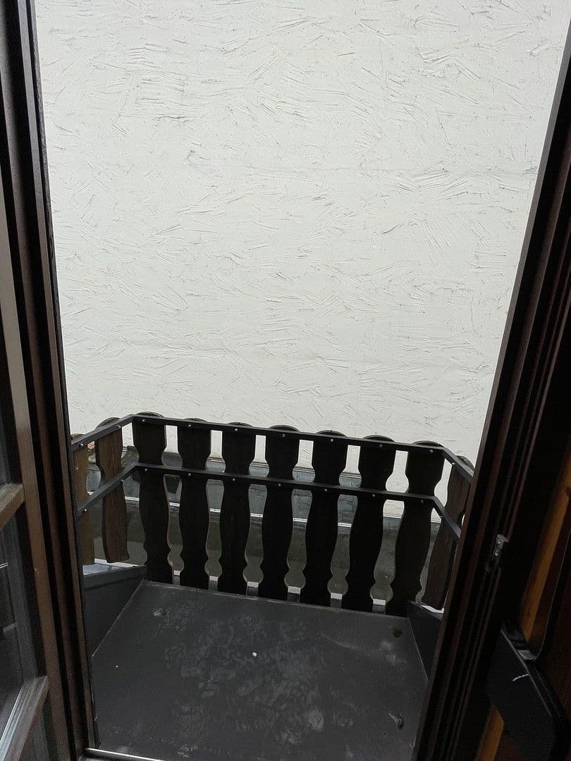 Pronájem bytu 4+1 116 m², Hindenburgerstr 96, Neustadt an der Weinstraße, Porýní-Falc Pronájem bytu 4+1 116 m², Hindenburgerstr 96, Neustadt an der Weinstraße, Porýní-Falc