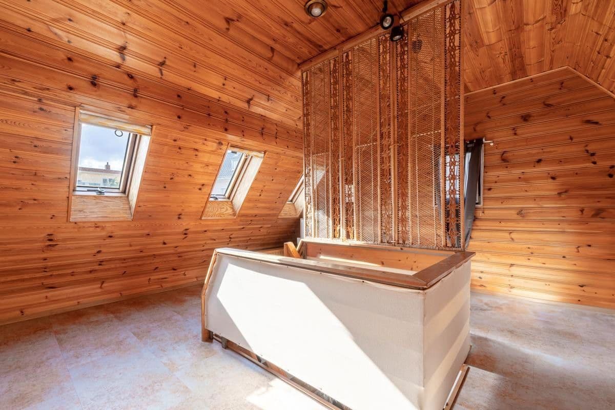 Pronájem bytu 4+1 116 m², Hindenburgerstr 96, Neustadt an der Weinstraße, Porýní-Falc Pronájem bytu 4+1 116 m², Hindenburgerstr 96, Neustadt an der Weinstraße, Porýní-Falc