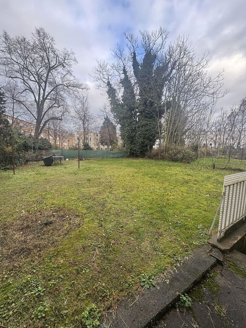 Prodej domu 364 m², pozemek 325 m², Mannheim, Bádensko-Württembersko Prodej domu 364 m², pozemek 325 m², Mannheim, Bádensko-Württembersko