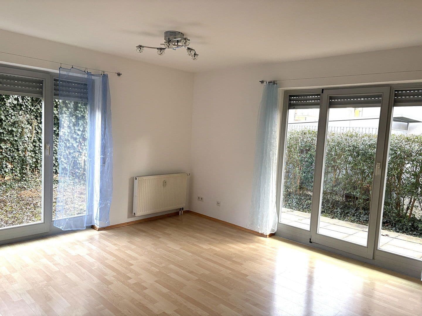Prodej bytu 2+1 73 m², Höchberg, Bavorsko Prodej bytu 2+1 73 m², Höchberg, Bavorsko