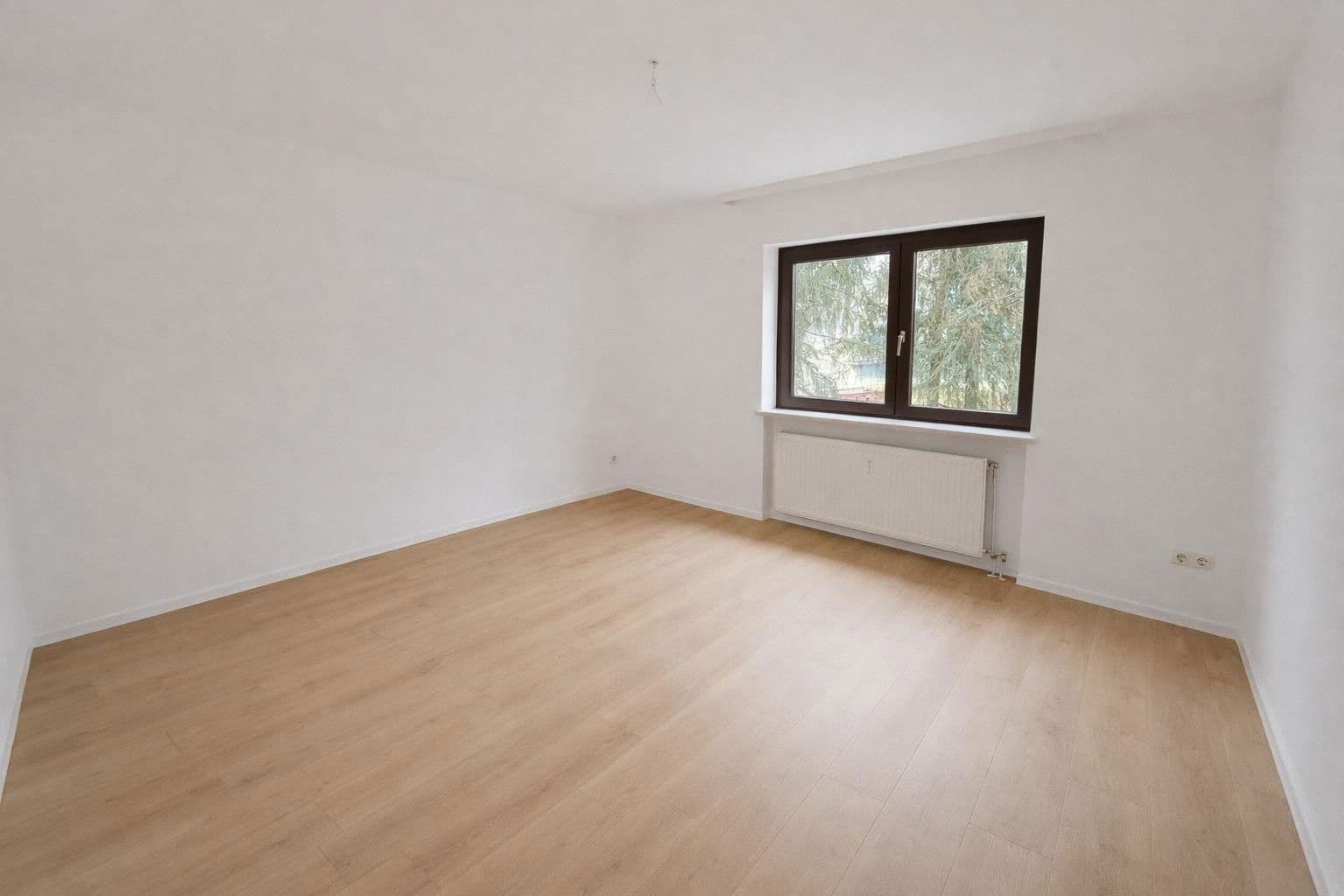 Pronájem bytu 2+1 55 m², Salierstrasse 4, München, Bavorsko Pronájem bytu 2+1 55 m², Salierstrasse 4, München, Bavorsko