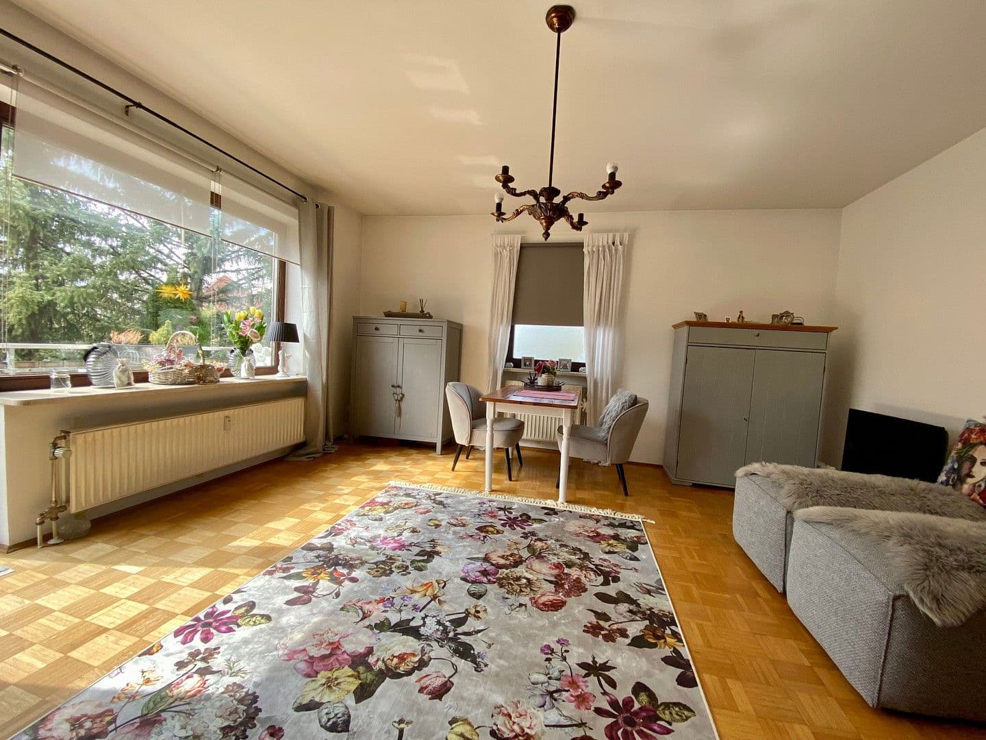 Pronájem bytu 2+1 55 m², Salierstrasse 4, München, Bavorsko Pronájem bytu 2+1 55 m², Salierstrasse 4, München, Bavorsko