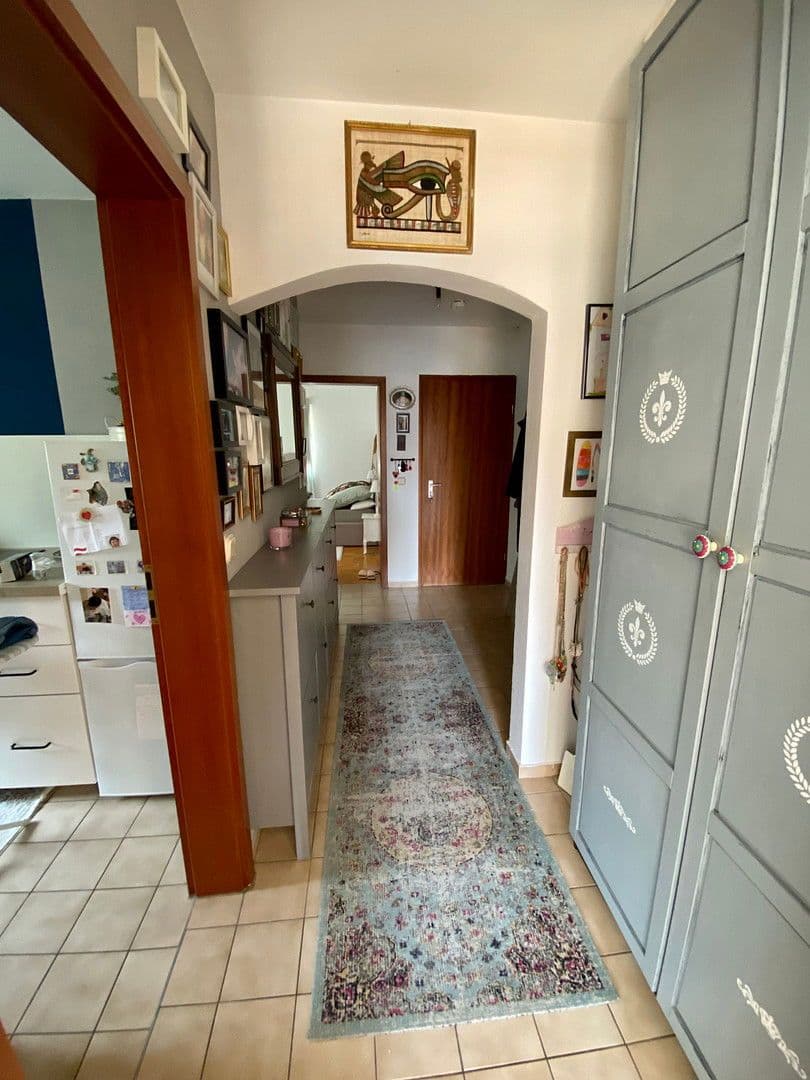 Pronájem bytu 2+1 55 m², Salierstrasse 4, München, Bavorsko Pronájem bytu 2+1 55 m², Salierstrasse 4, München, Bavorsko