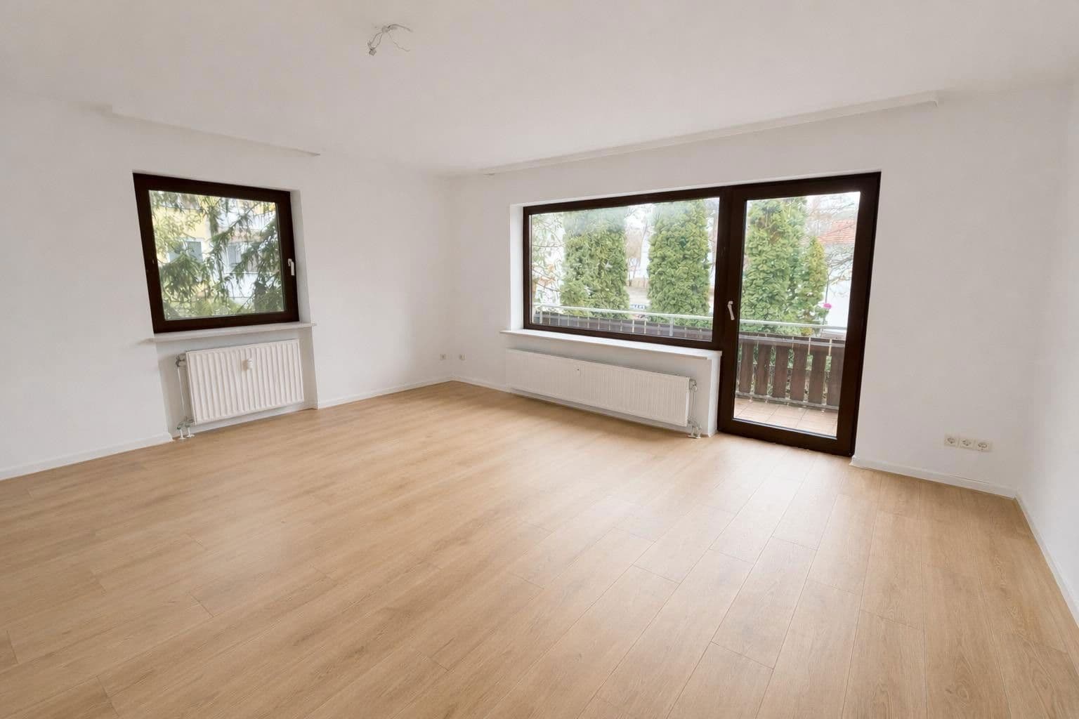 Pronájem bytu 2+1 55 m², Salierstrasse 4, München, Bavorsko Pronájem bytu 2+1 55 m², Salierstrasse 4, München, Bavorsko