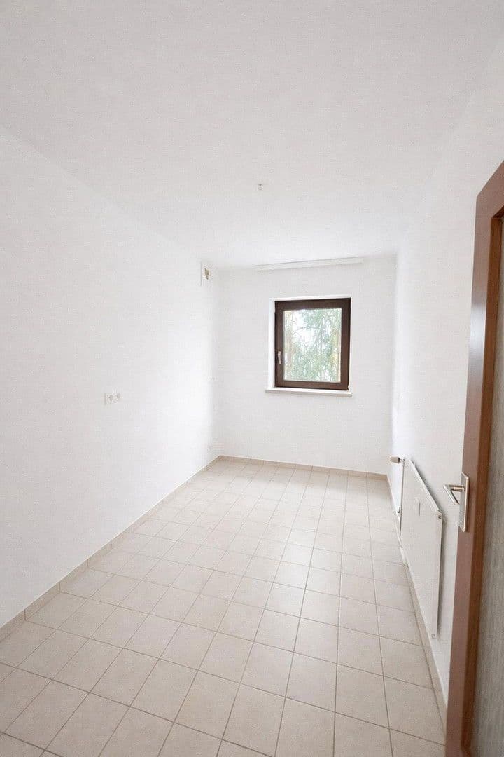 Pronájem bytu 2+1 55 m², Salierstrasse 4, München, Bavorsko Pronájem bytu 2+1 55 m², Salierstrasse 4, München, Bavorsko