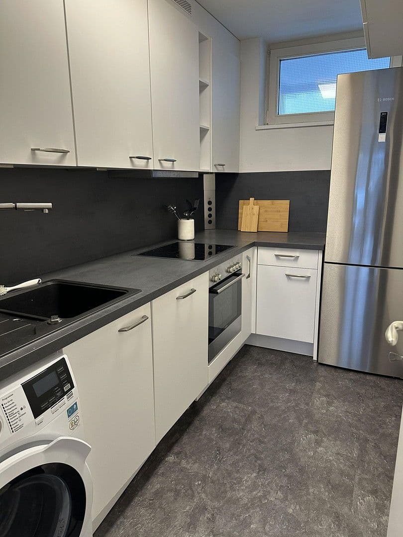 Pronájem bytu 2+1 71 m², Muenchen, Bavorsko Pronájem bytu 2+1 71 m², Muenchen, Bavorsko