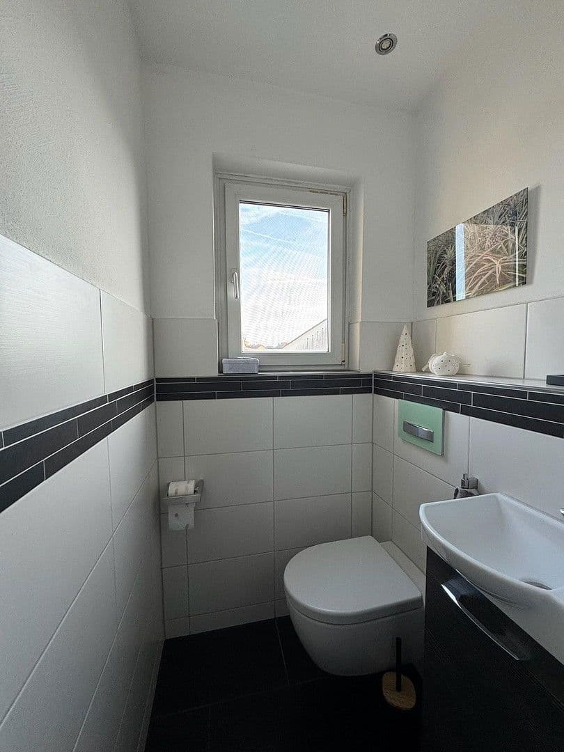 Prodej bytu 3+1 79 m², Langen, Hessen Prodej bytu 3+1 79 m², Langen, Hessen