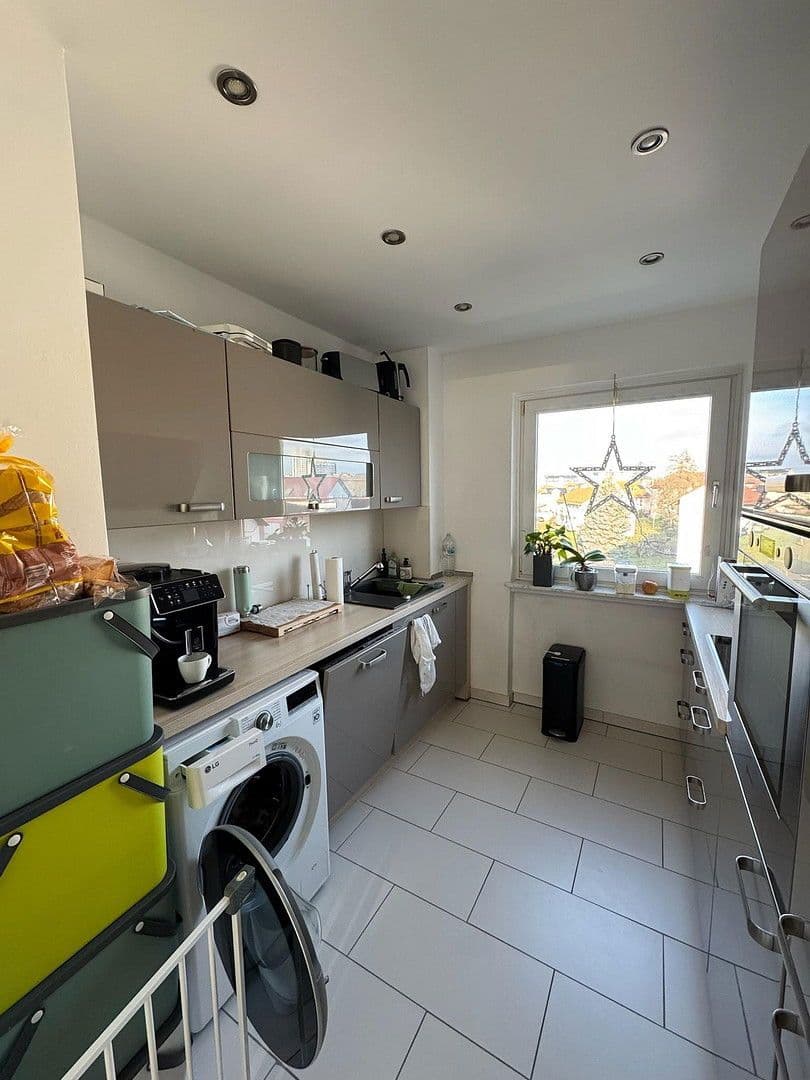 Prodej bytu 3+1 79 m², Langen, Hessen Prodej bytu 3+1 79 m², Langen, Hessen