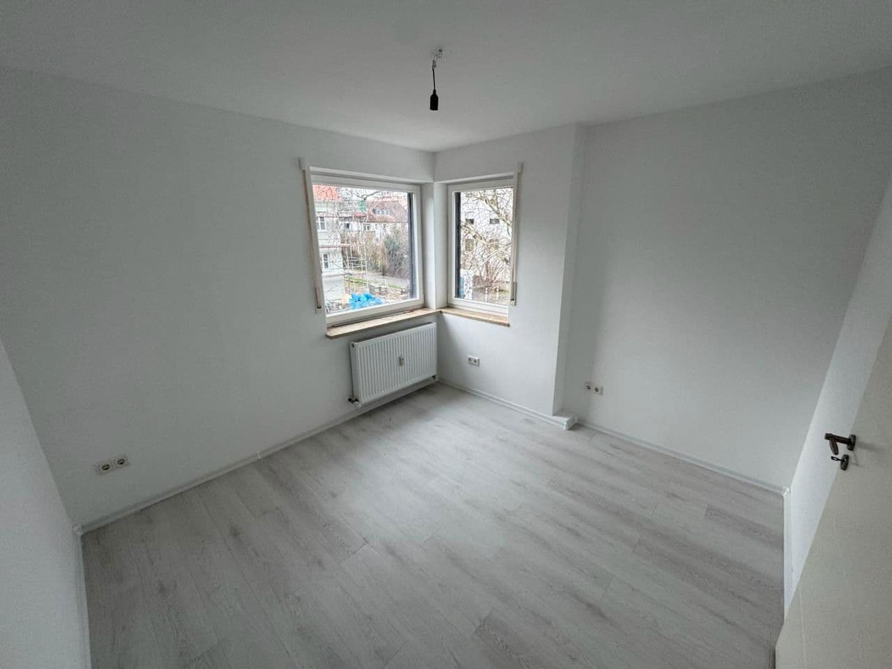 Pronájem bytu 4+1 110 m², Nürnberg (Mögeldorf), Bavorsko Pronájem bytu 4+1 110 m², Nürnberg (Mögeldorf), Bavorsko