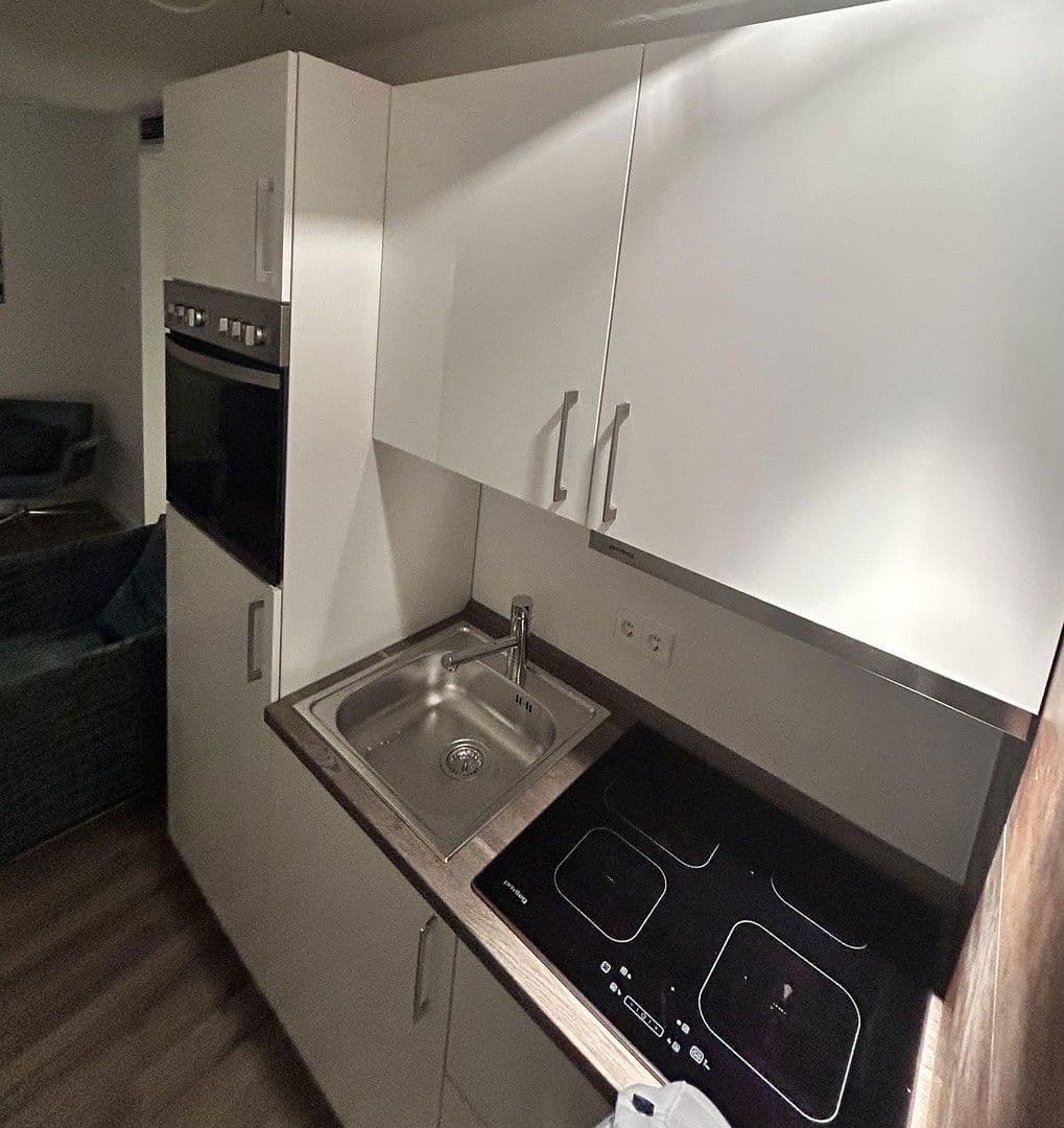 Pronájem bytu 1+1 37 m², Amalienbadstraße 37, Karlsruhe, Bádensko-Württembersko Pronájem bytu 1+1 37 m², Amalienbadstraße 37, Karlsruhe, Bádensko-Württembersko