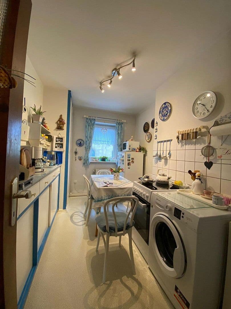 Prodej bytu 3+1 94 m², Rather Kirchplatz 1, Düsseldorf, Severní Porýní-Vestfálsko Prodej bytu 3+1 94 m², Rather Kirchplatz 1, Düsseldorf, Severní Porýní-Vestfálsko