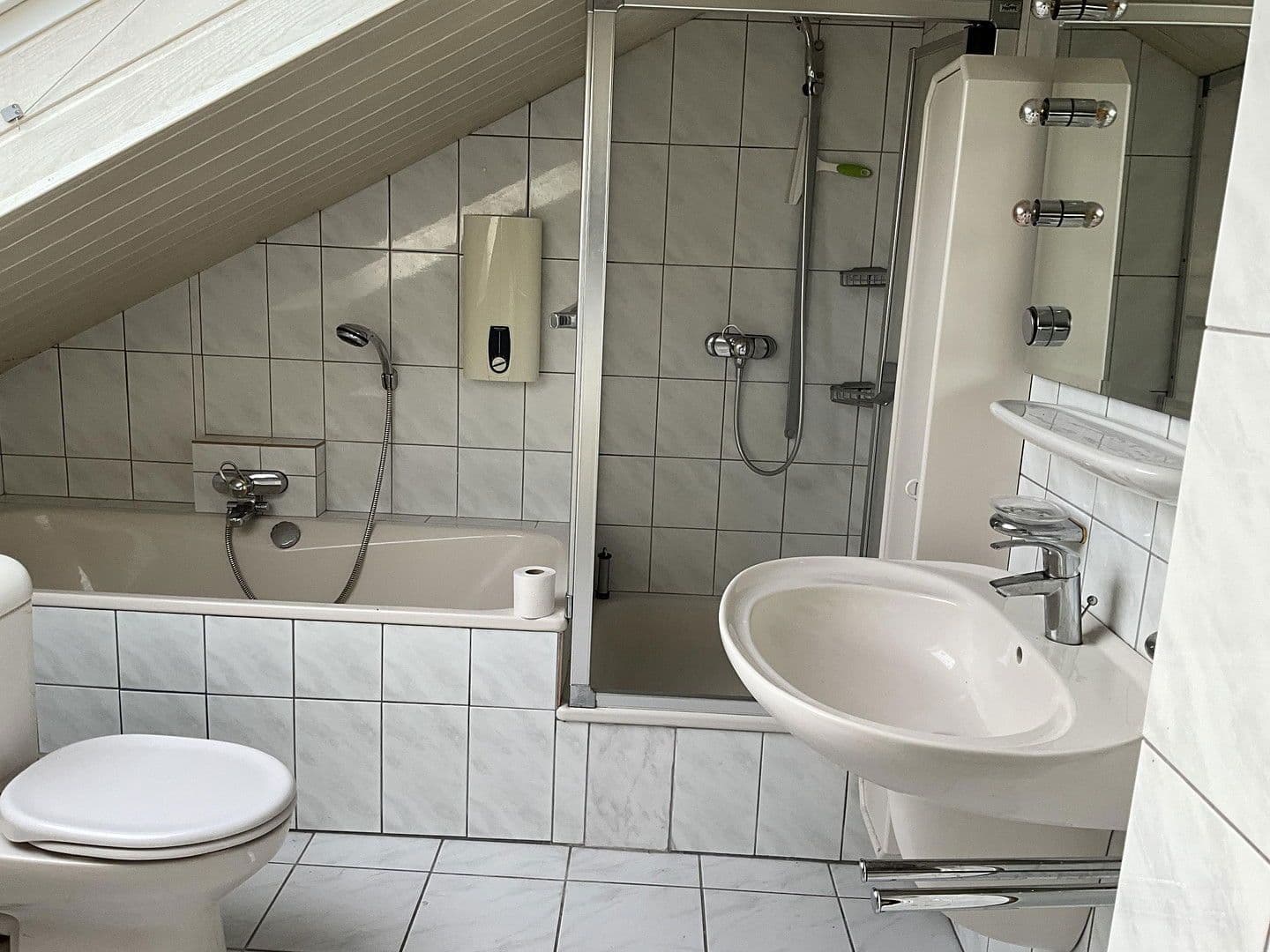 Prodej domu 210 m², pozemek 625 m², Delbrück, Severní Porýní-Vestfálsko Prodej domu 210 m², pozemek 625 m², Delbrück, Severní Porýní-Vestfálsko