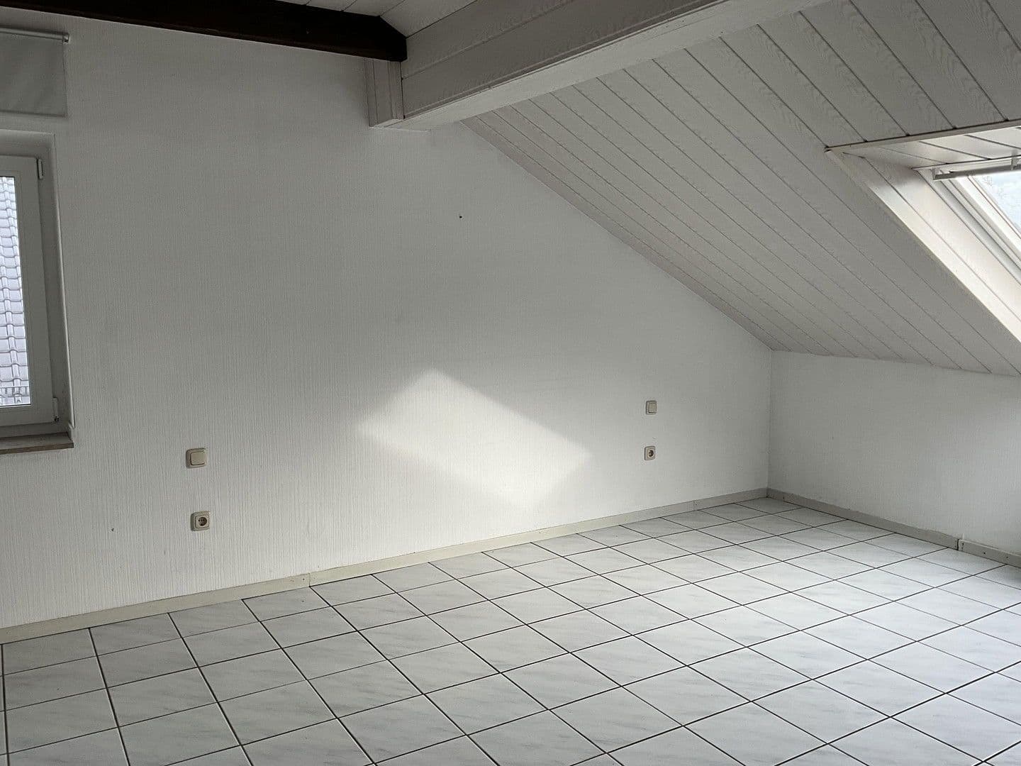 Prodej domu 210 m², pozemek 625 m², Delbrück, Severní Porýní-Vestfálsko Prodej domu 210 m², pozemek 625 m², Delbrück, Severní Porýní-Vestfálsko