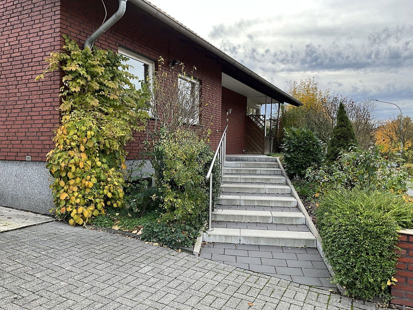 Prodej domu 210 m², pozemek 625 m², Delbrück, Severní Porýní-Vestfálsko Prodej domu 210 m², pozemek 625 m², Delbrück, Severní Porýní-Vestfálsko