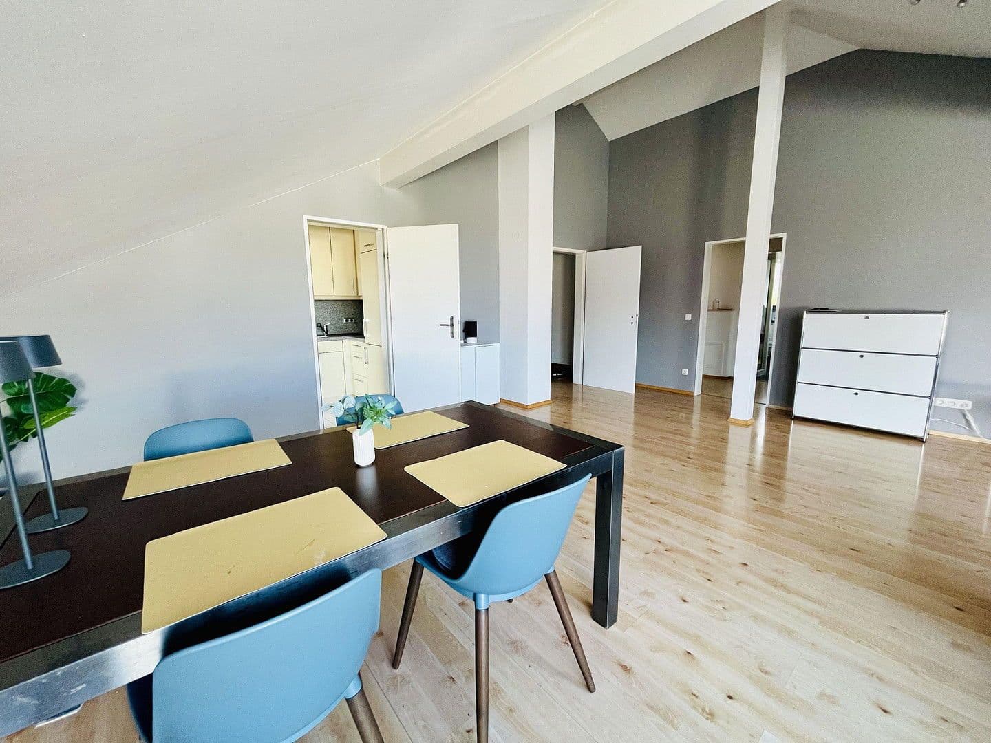 Prodej bytu 3+1 90 m², München, Bavorsko Prodej bytu 3+1 90 m², München, Bavorsko