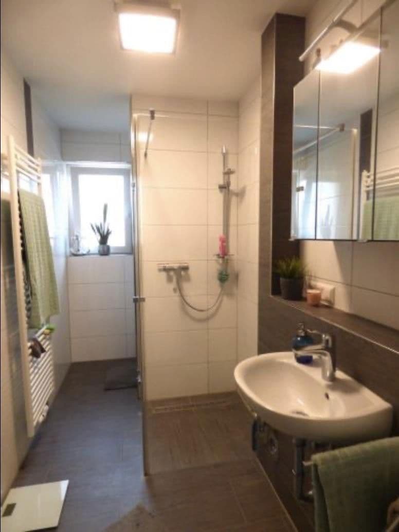 Prodej domu 206 m², pozemek 517 m², Elsenfeld, Bavorsko Prodej domu 206 m², pozemek 517 m², Elsenfeld, Bavorsko