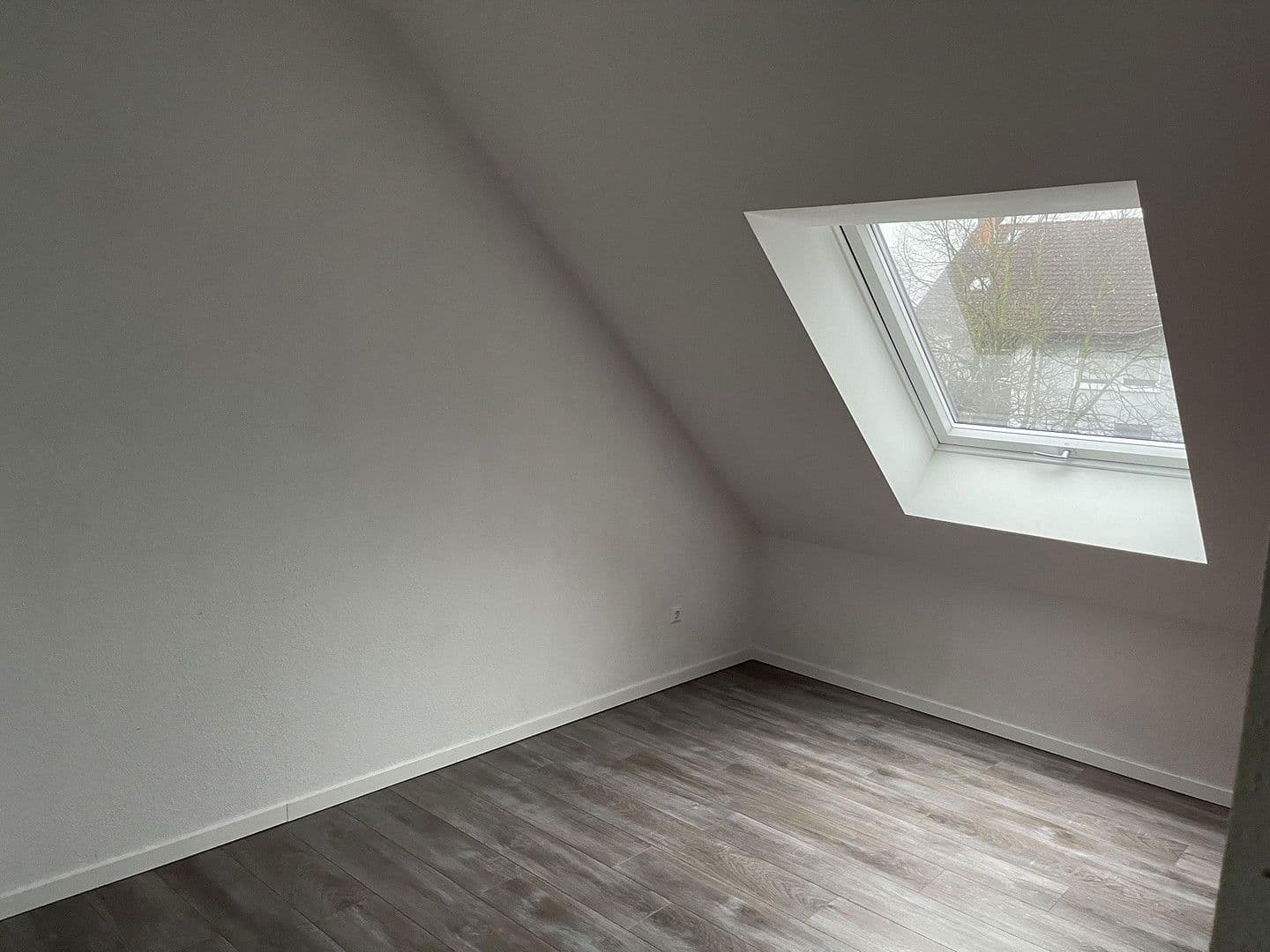 Prodej domu 206 m², pozemek 517 m², Elsenfeld, Bavorsko Prodej domu 206 m², pozemek 517 m², Elsenfeld, Bavorsko