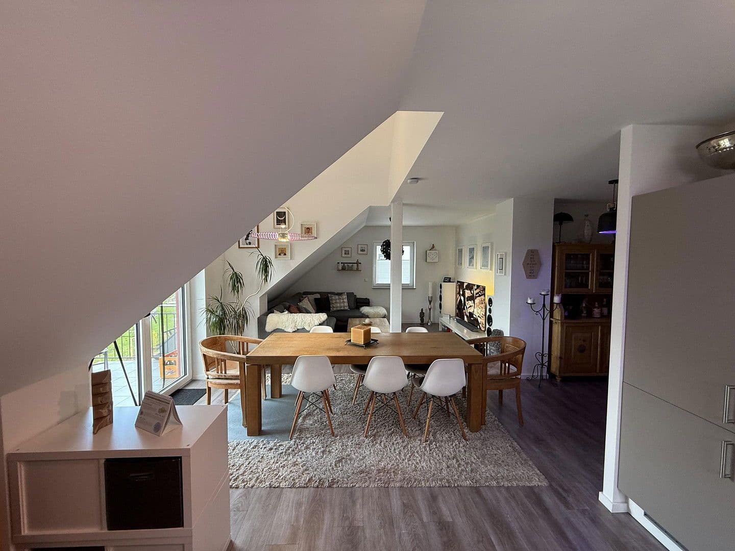 Prodej domu 206 m², pozemek 517 m², Elsenfeld, Bavorsko Prodej domu 206 m², pozemek 517 m², Elsenfeld, Bavorsko