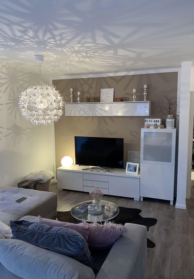 Prodej domu 206 m², pozemek 517 m², Elsenfeld, Bavorsko Prodej domu 206 m², pozemek 517 m², Elsenfeld, Bavorsko