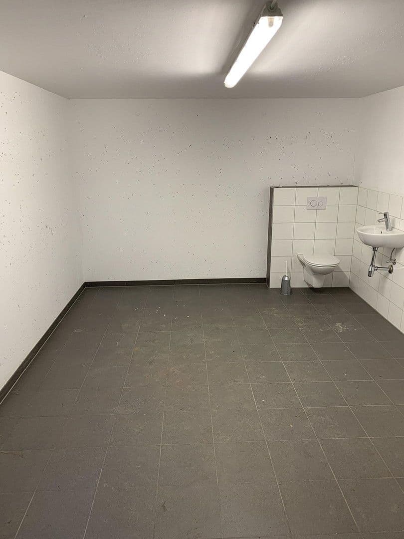 Prodej domu 206 m², pozemek 517 m², Elsenfeld, Bavorsko Prodej domu 206 m², pozemek 517 m², Elsenfeld, Bavorsko