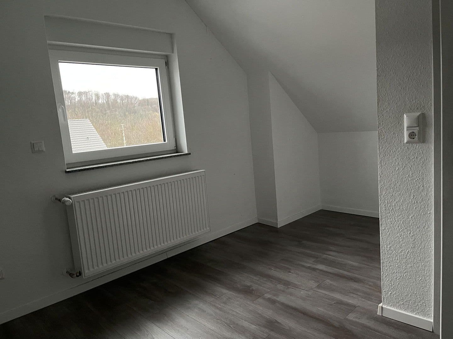 Prodej domu 206 m², pozemek 517 m², Elsenfeld, Bavorsko Prodej domu 206 m², pozemek 517 m², Elsenfeld, Bavorsko