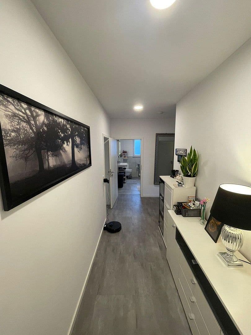 Pronájem bytu 3+1 90 m², Goethestraße 4, Sarstedt, Dolní Sasko Pronájem bytu 3+1 90 m², Goethestraße 4, Sarstedt, Dolní Sasko