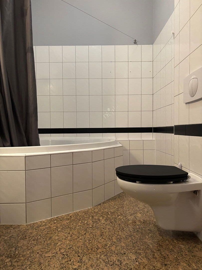 Prodej bytu 5+1 156 m², Berlin, Berlín Prodej bytu 5+1 156 m², Berlin, Berlín