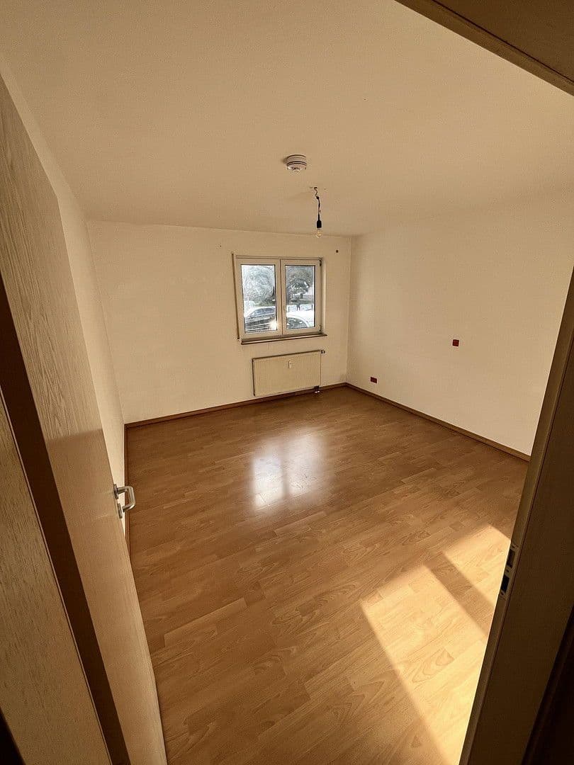 Pronájem bytu 2+1 64 m², Daimlerstr. 14, Wiesbaden, Hessen Pronájem bytu 2+1 64 m², Daimlerstr. 14, Wiesbaden, Hessen