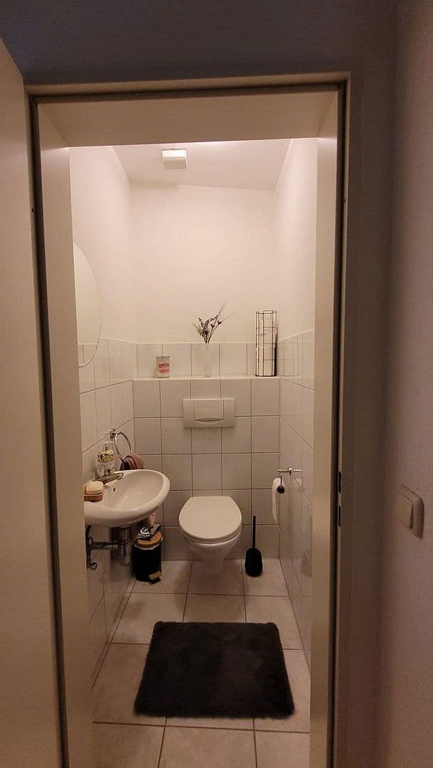 Pronájem bytu 3+1 95 m², Breilstr. 9, Oberhausen, Severní Porýní-Vestfálsko Pronájem bytu 3+1 95 m², Breilstr. 9, Oberhausen, Severní Porýní-Vestfálsko