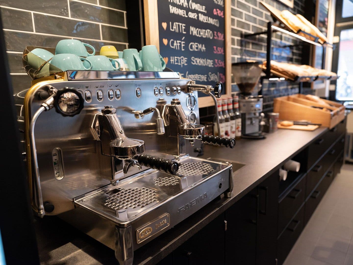 Prodej domu 250 m², pozemek 152 m², Ritterstrasse 12, Buxtehude, Dolní Sasko Prodej domu 250 m², pozemek 152 m², Ritterstrasse 12, Buxtehude, Dolní Sasko