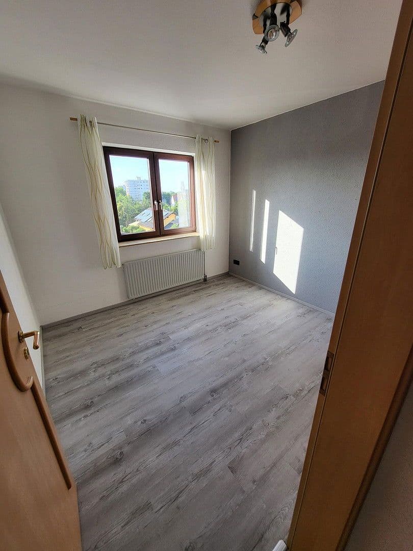 Prodej bytu 3+1 93 m², Remlingstraße 16, Speyer, Porýní-Falc Prodej bytu 3+1 93 m², Remlingstraße 16, Speyer, Porýní-Falc
