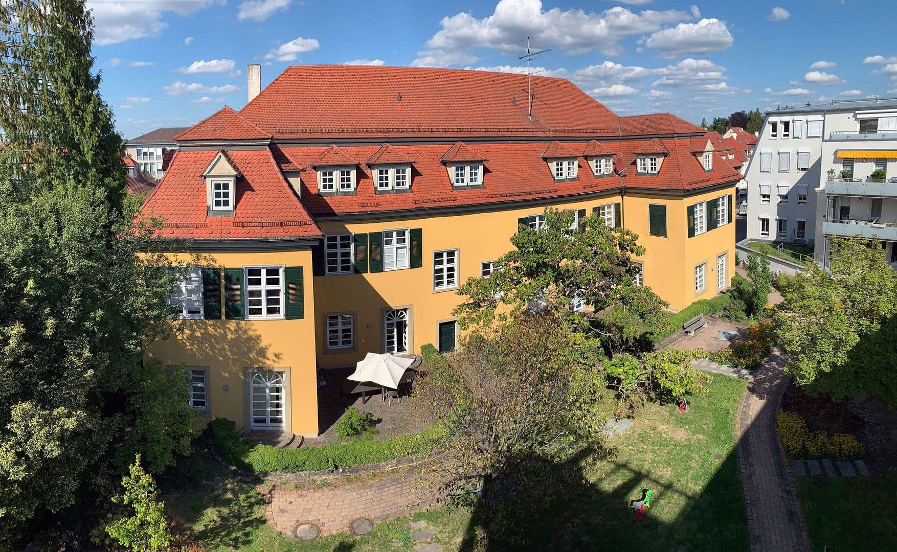 Pronájem kanceláře 400 m², Ludwigsburg, Bádensko-Württembersko Pronájem kanceláře 400 m², Ludwigsburg, Bádensko-Württembersko