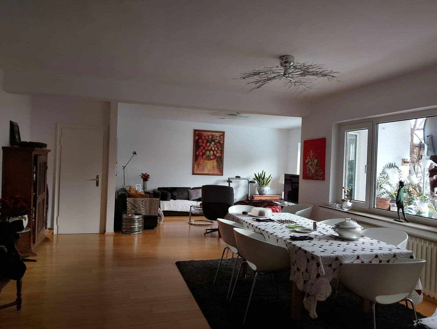 Prodej bytu 3+1 126 m², Koeln, Severní Porýní-Vestfálsko Prodej bytu 3+1 126 m², Koeln, Severní Porýní-Vestfálsko