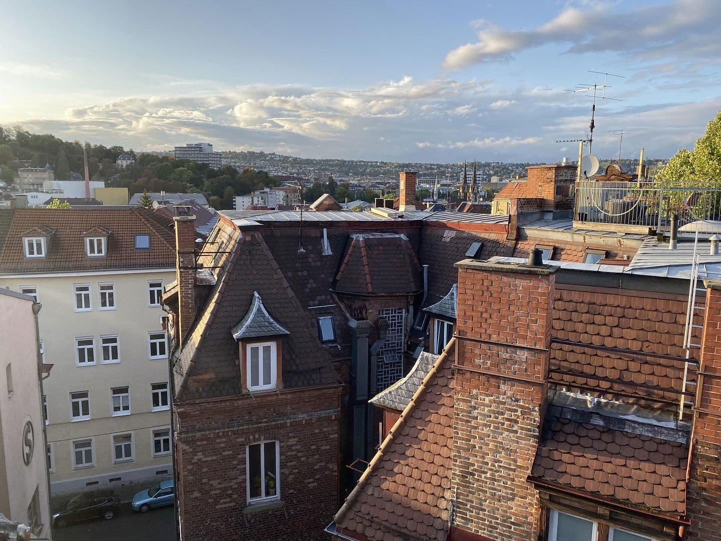 Pronájem kanceláře 70 m², Mozartstr. 51, Stuttgart, Bádensko-Württembersko Pronájem kanceláře 70 m², Mozartstr. 51, Stuttgart, Bádensko-Württembersko