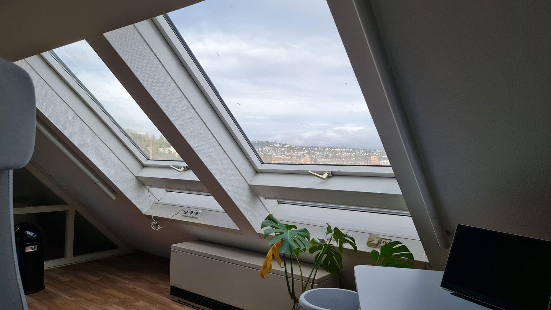 Pronájem kanceláře 70 m², Mozartstr. 51, Stuttgart, Bádensko-Württembersko Pronájem kanceláře 70 m², Mozartstr. 51, Stuttgart, Bádensko-Württembersko