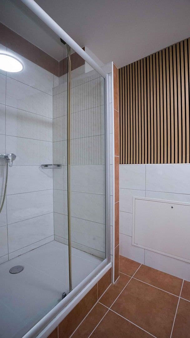 Pronájem bytu 2+1 78 m², Saargemünderstr. 120, Saarbrücken, Země Sársko Pronájem bytu 2+1 78 m², Saargemünderstr. 120, Saarbrücken, Země Sársko