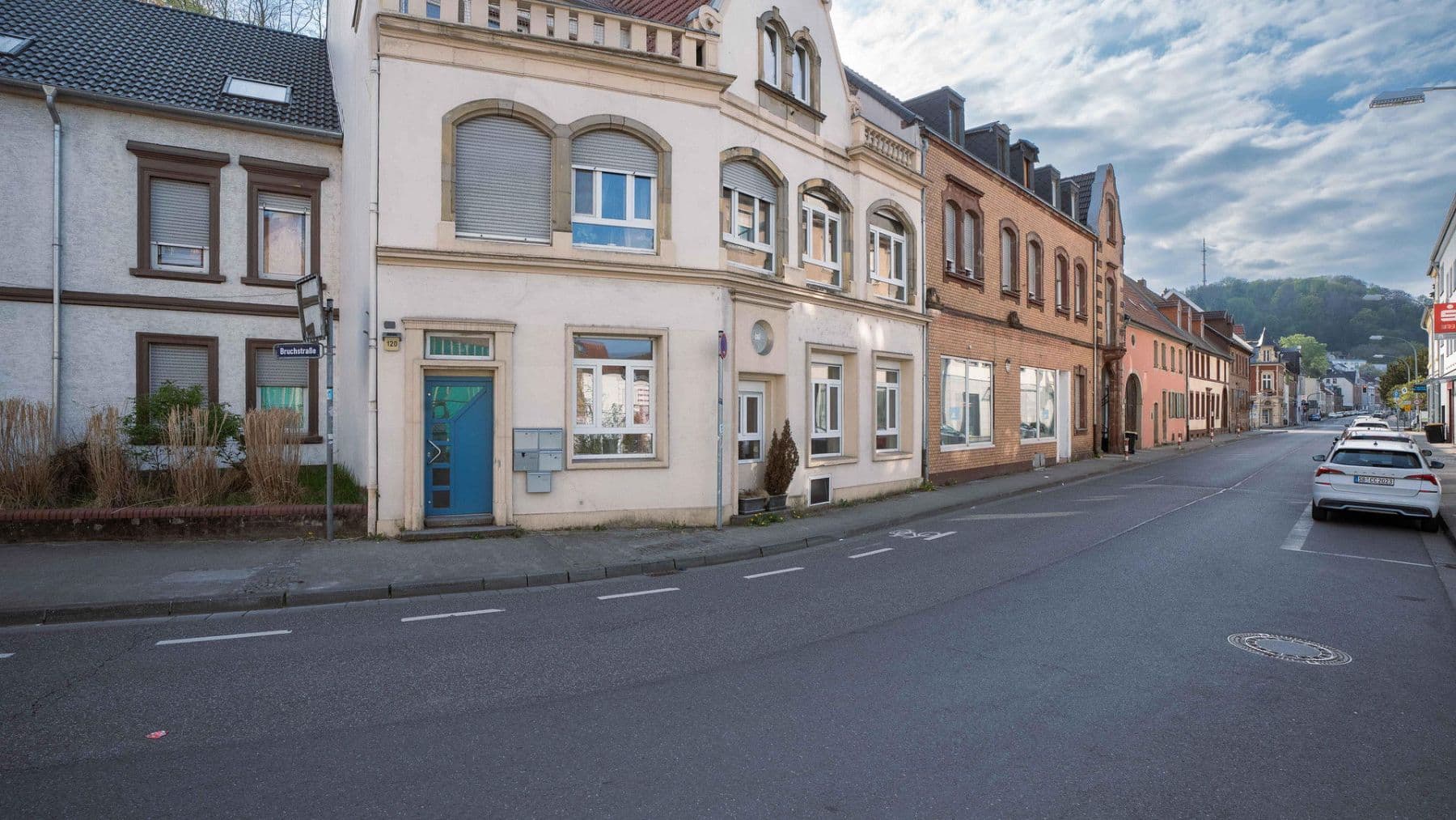Pronájem bytu 2+1 78 m², Saargemünderstr. 120, Saarbrücken, Země Sársko Pronájem bytu 2+1 78 m², Saargemünderstr. 120, Saarbrücken, Země Sársko