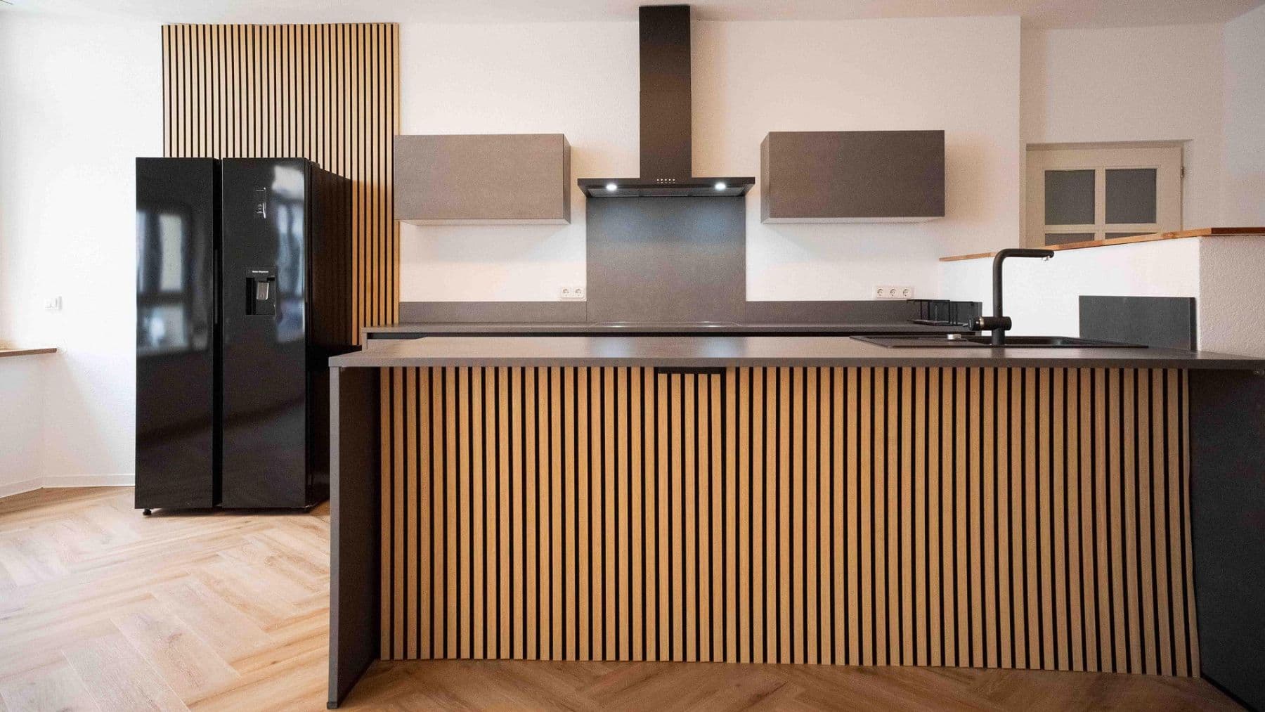 Pronájem bytu 2+1 78 m², Saargemünderstr. 120, Saarbrücken, Země Sársko Pronájem bytu 2+1 78 m², Saargemünderstr. 120, Saarbrücken, Země Sársko