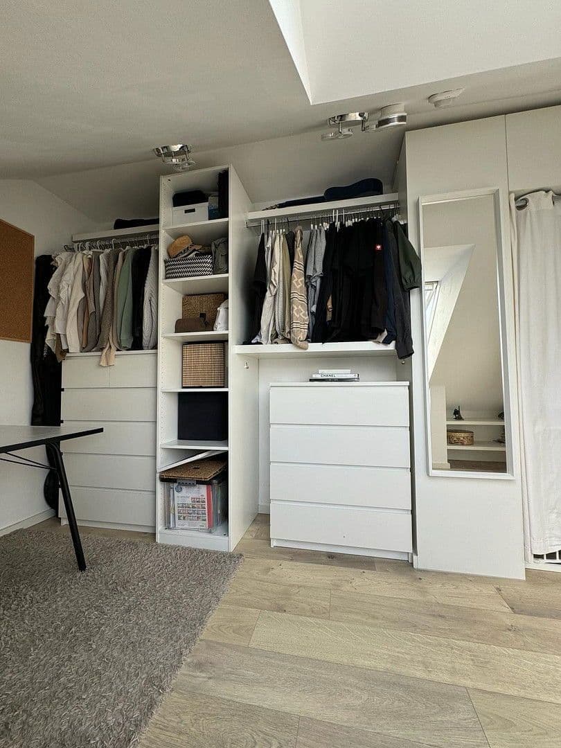 Pronájem bytu 2+kk 78 m², Dohlenweg 19, Köln, Severní Porýní-Vestfálsko Pronájem bytu 2+kk 78 m², Dohlenweg 19, Köln, Severní Porýní-Vestfálsko